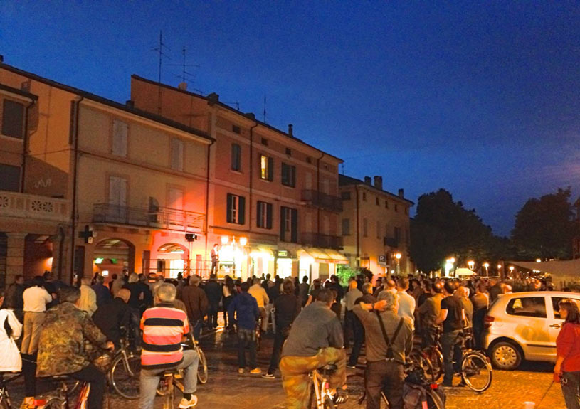 piazza molinella